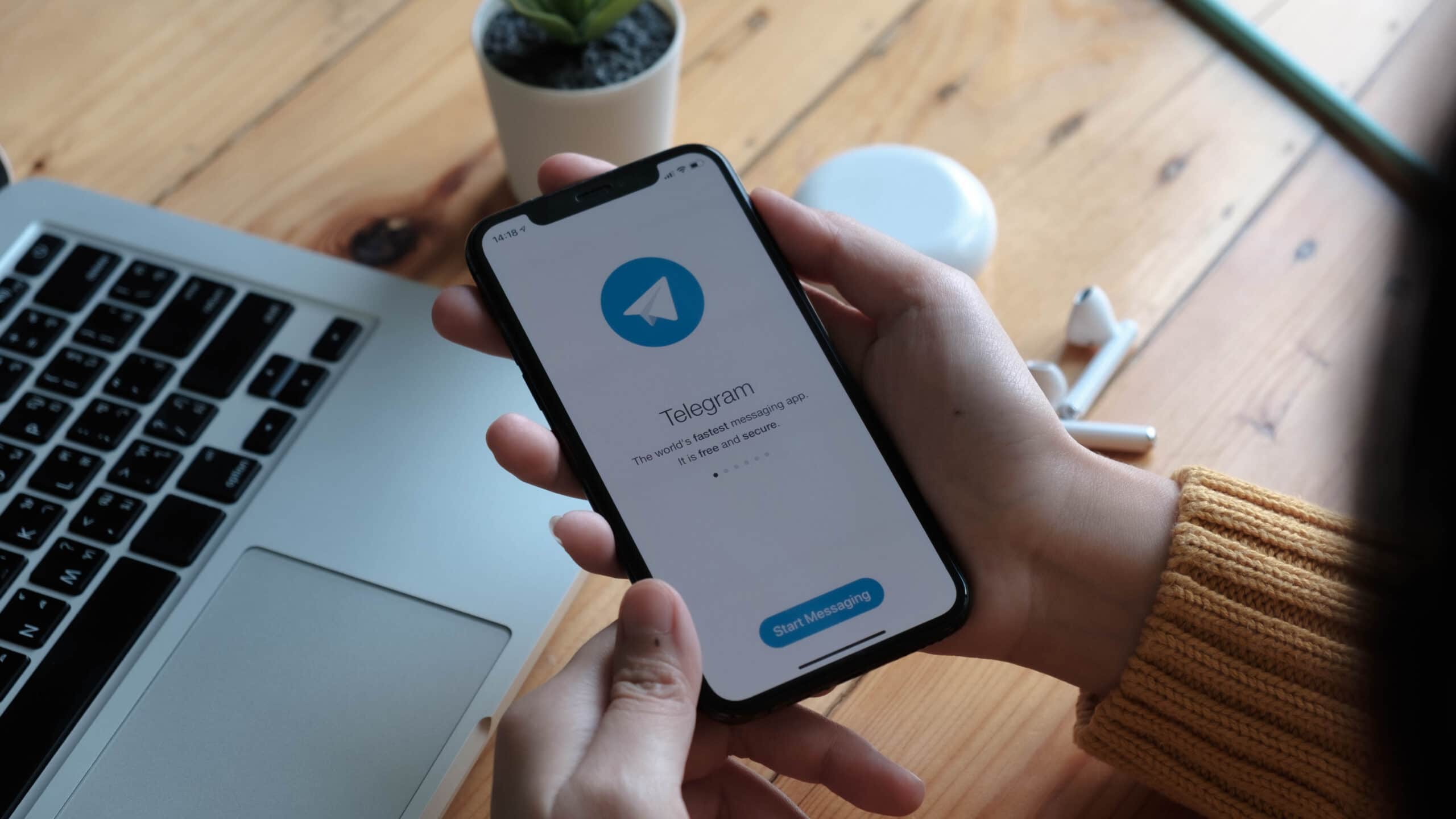 Aplicativo do Telegram em iPhone X