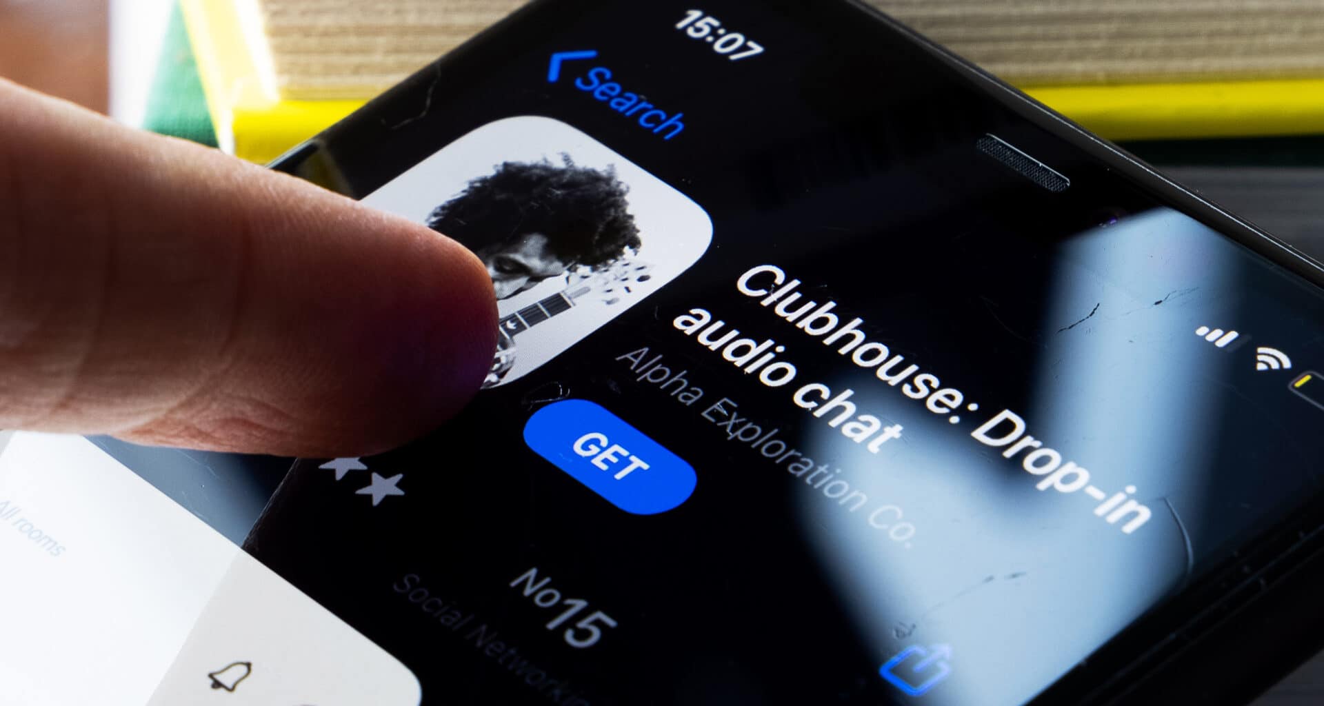 App Clubhouse em um iPhone