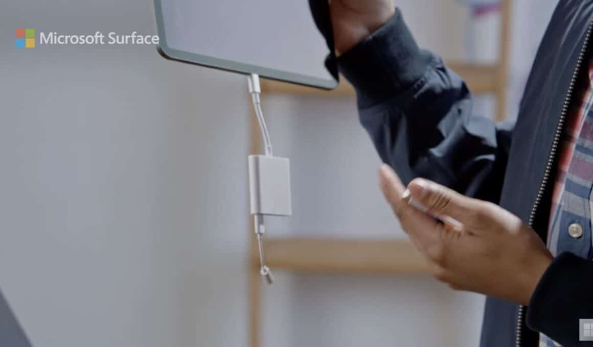 Comercial da Microsoft comparando o Surface Pro 7 com o iPad Pro
