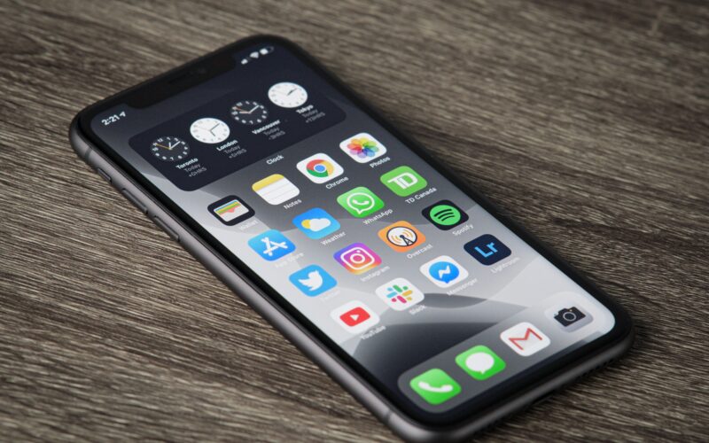 iPhone