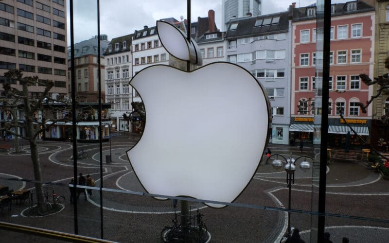 Logo em Apple Store de Frankfurt, na Alemanha