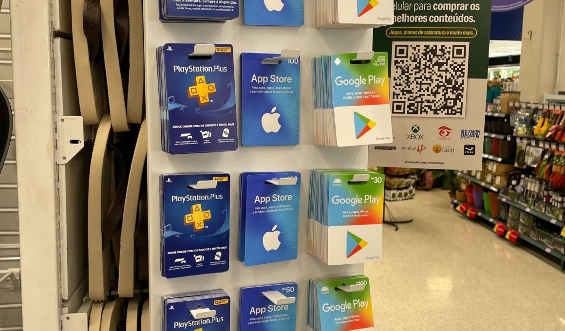 Cartões-presente da Apple à venda no Carrefour