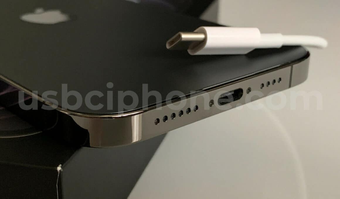 iPhone 12 Pro Max com USB-C