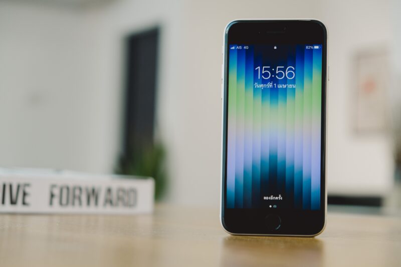 iPhone SE