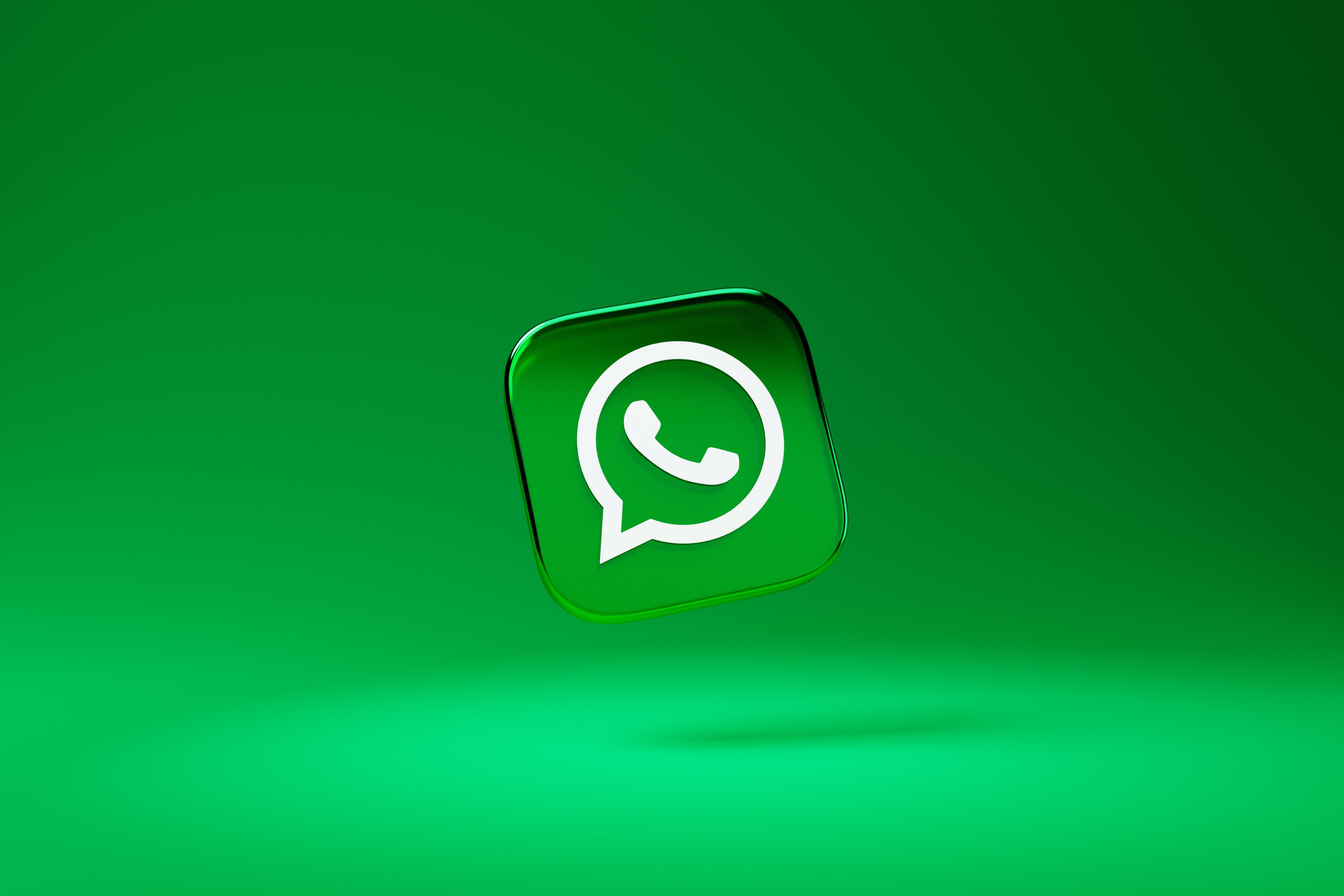 Como inserir fotos sem corte no perfil do WhatsApp