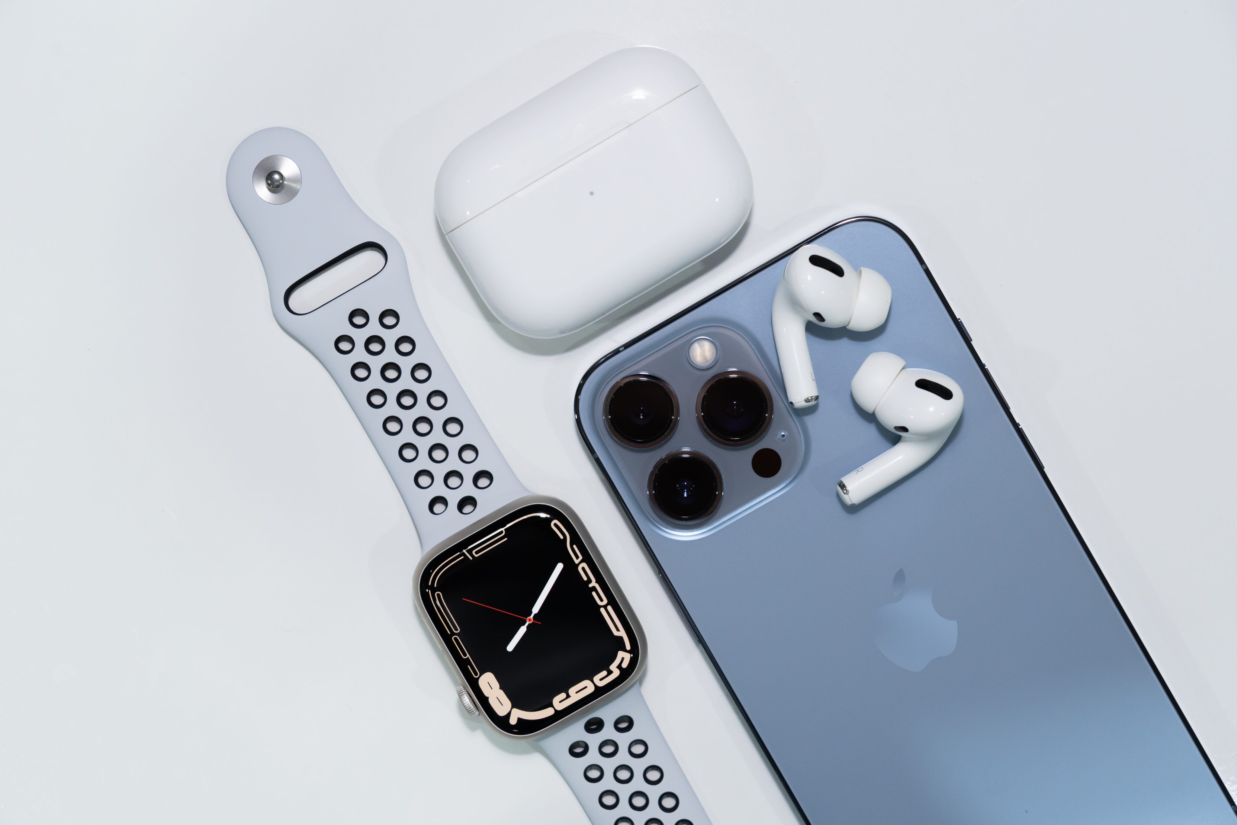iPhone, AirPods e Apple Watch