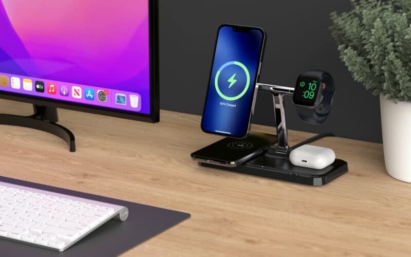 4-in-1 Wireless Charger With MagSafe, da HYPER