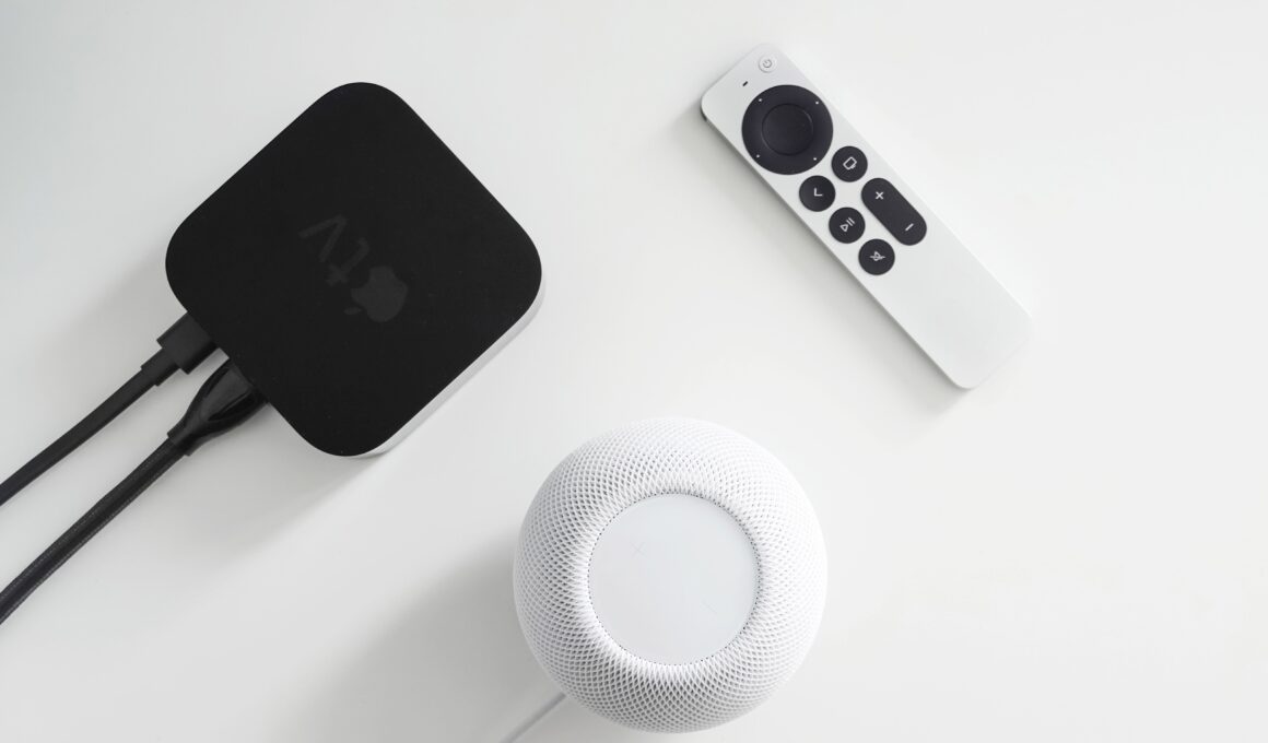 Apple TV com Siri Remote e HomePod mini