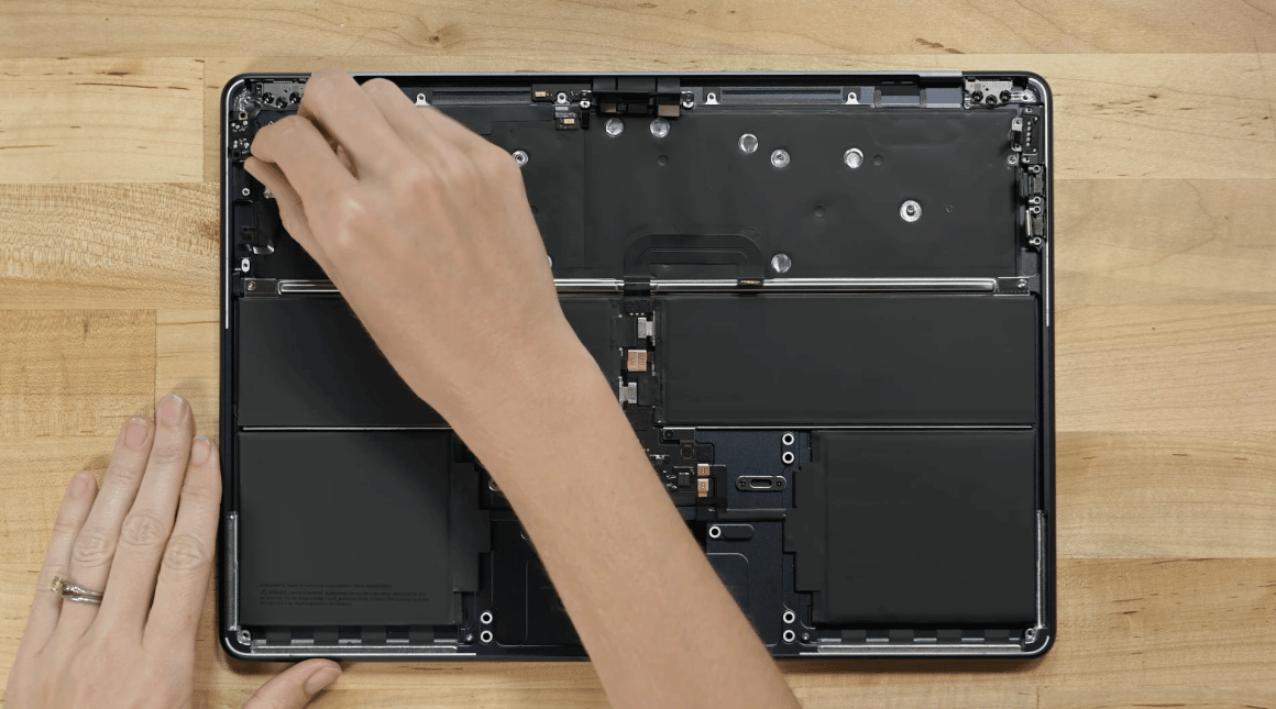 Teardown Do MacBook Air M2 Destaca Um… Acelerômetro? [atualizado ...