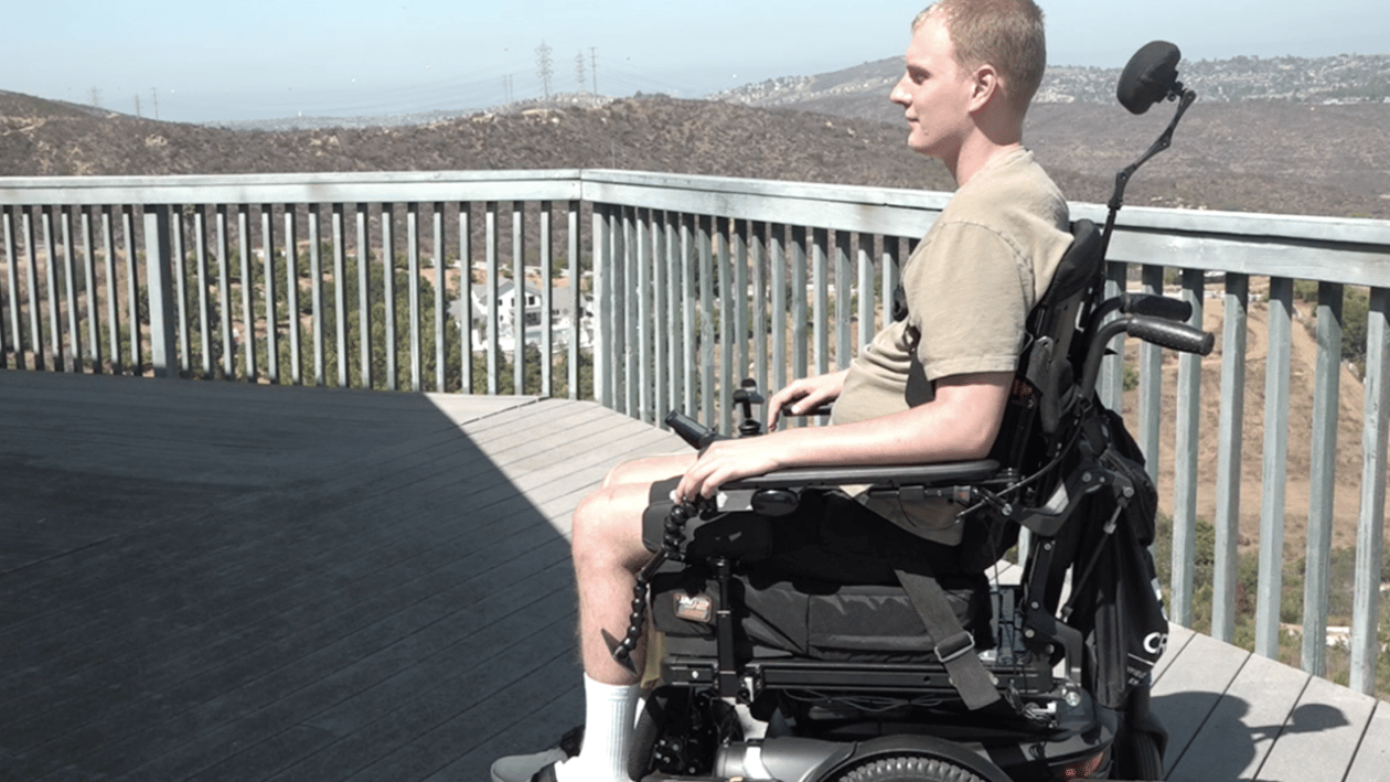 Ciclista tetraplégico que foi salvo por Apple Watch