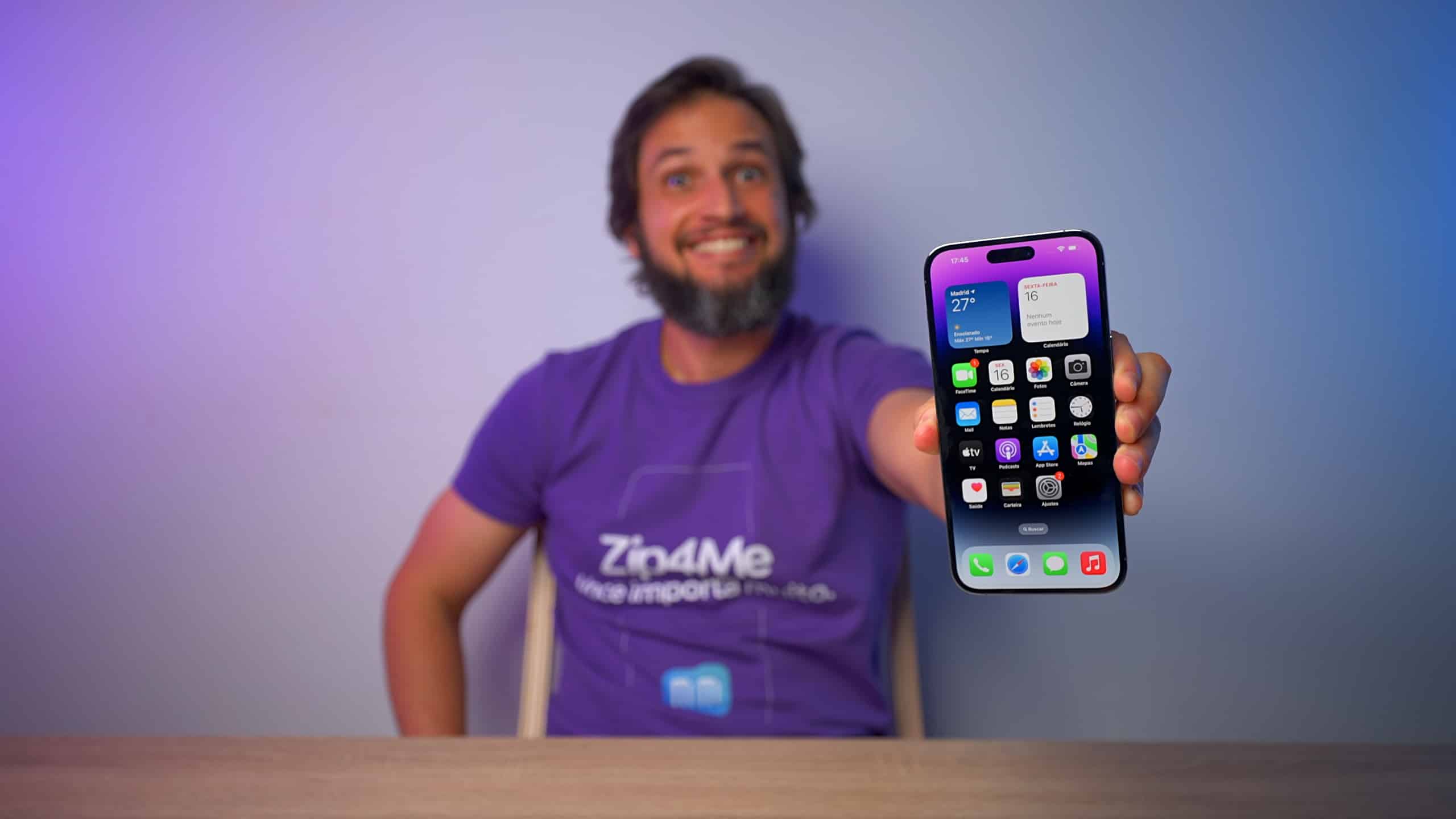 Hoje no Tecmundo (14/04) - download do WP 8.1 Preview, produção do iPhone 6  e mais - video Dailymotion