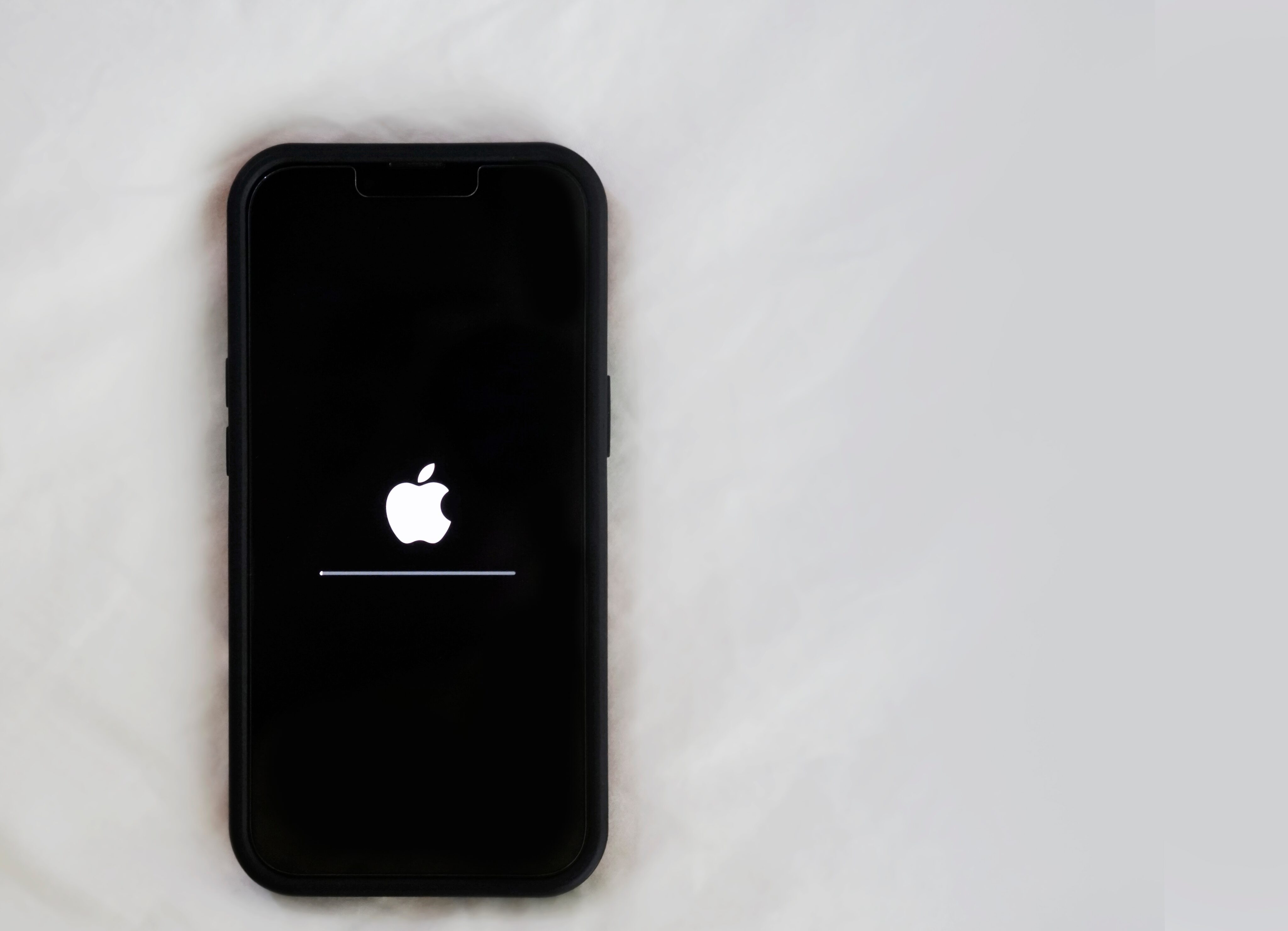 iPhone 7 Teste em Jogos e Renderização de Vídeos em 2023 - Vale a Pena?