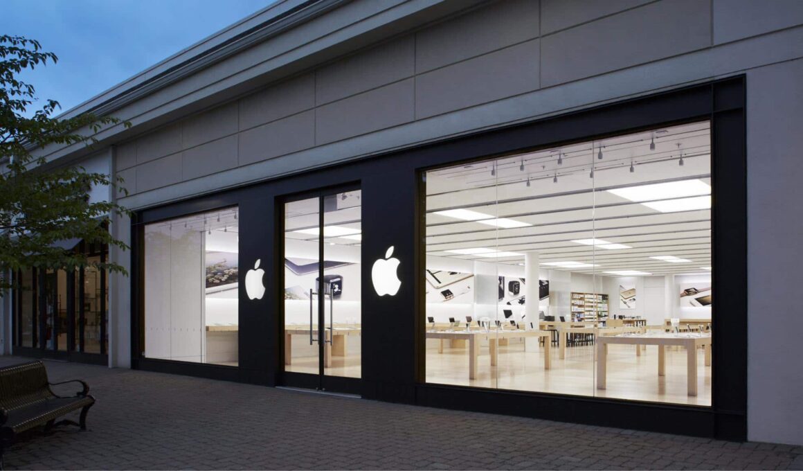 Apple Store Tice's Corner