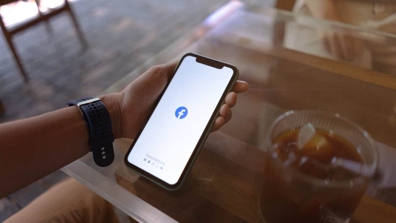 Facebook em um iPhone