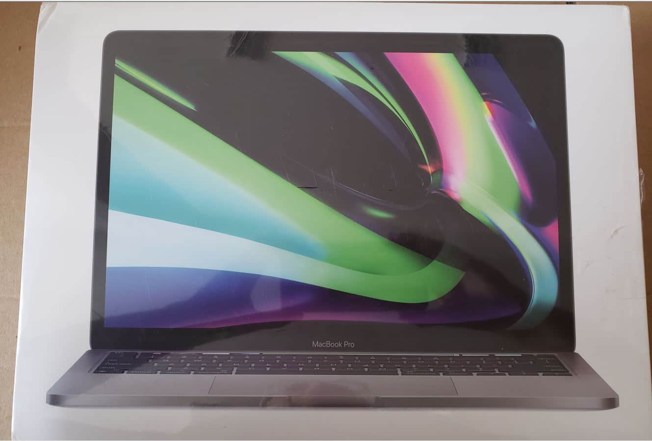 Leilão de um MacBook Pro M1