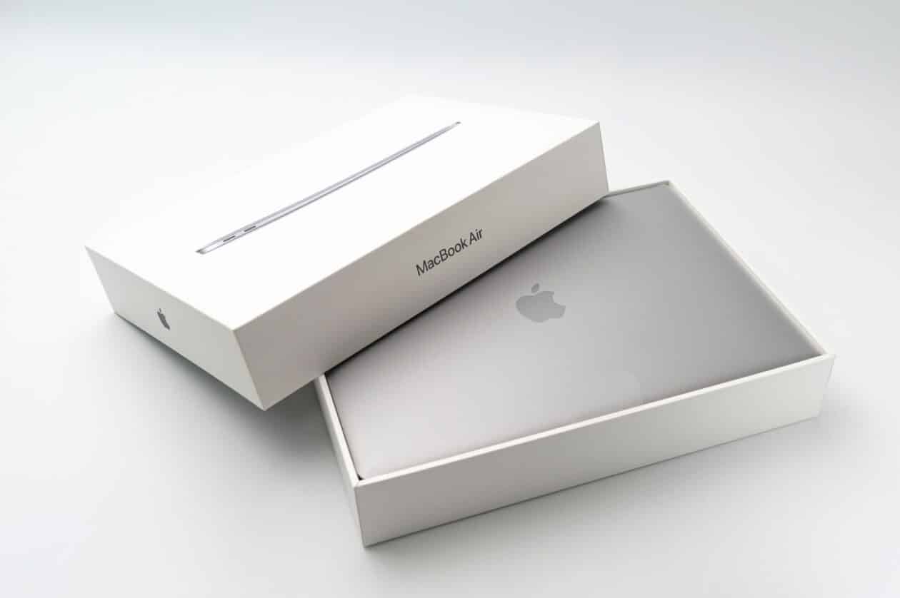 MacBook Air (M1)