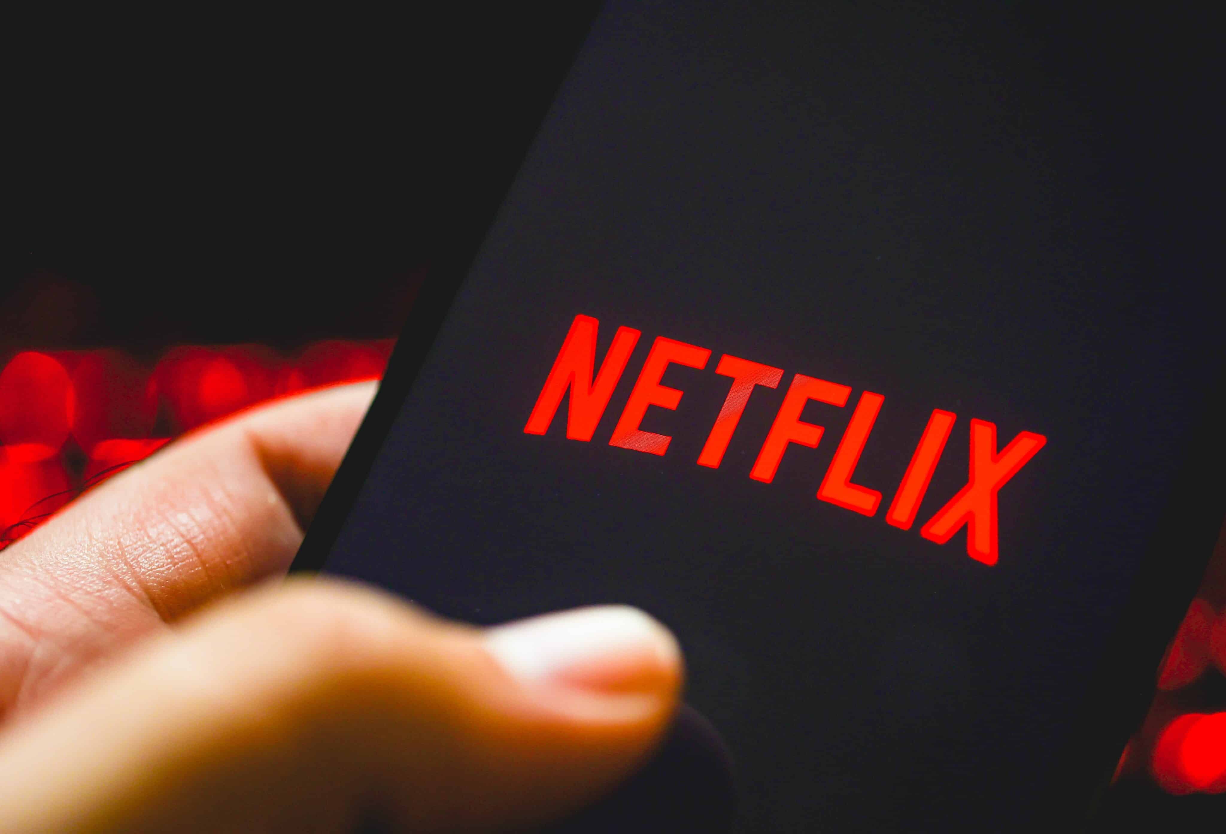 Netflix não liga para reação negativa a nova cobrança: Vai ter