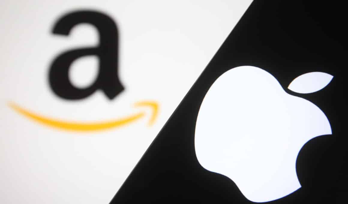 Logos da Amazon e da Apple