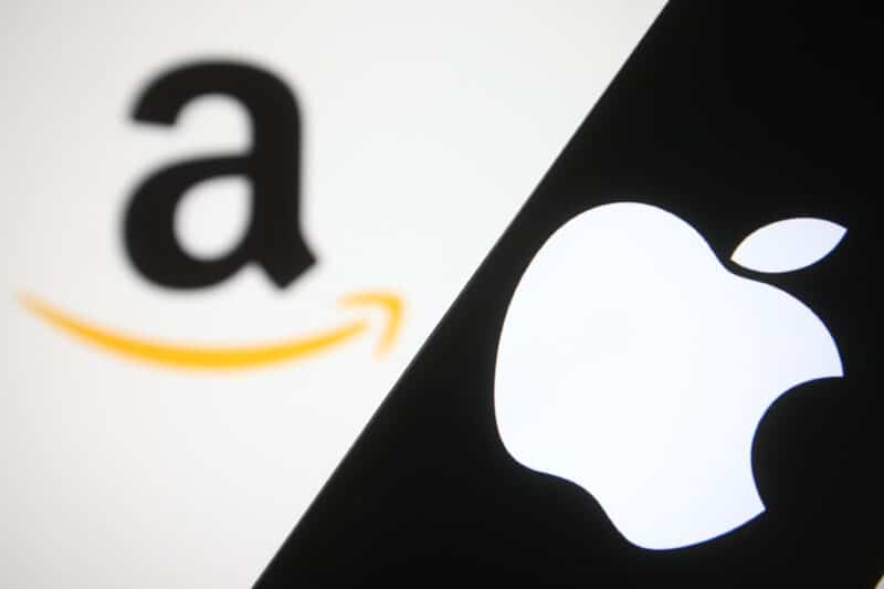 Logos da Amazon e da Apple