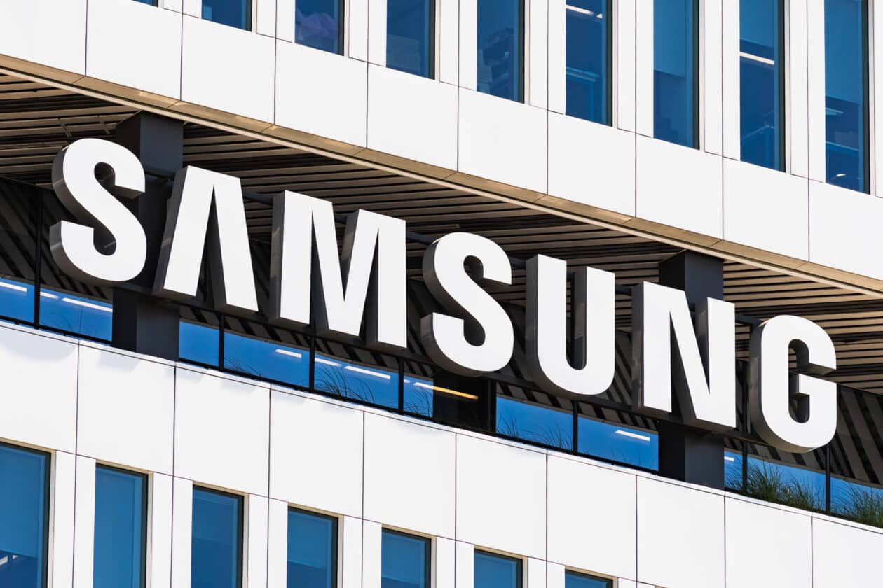 Samsung reorganiza divisão e cria escritório dedicado a projetos da Apple