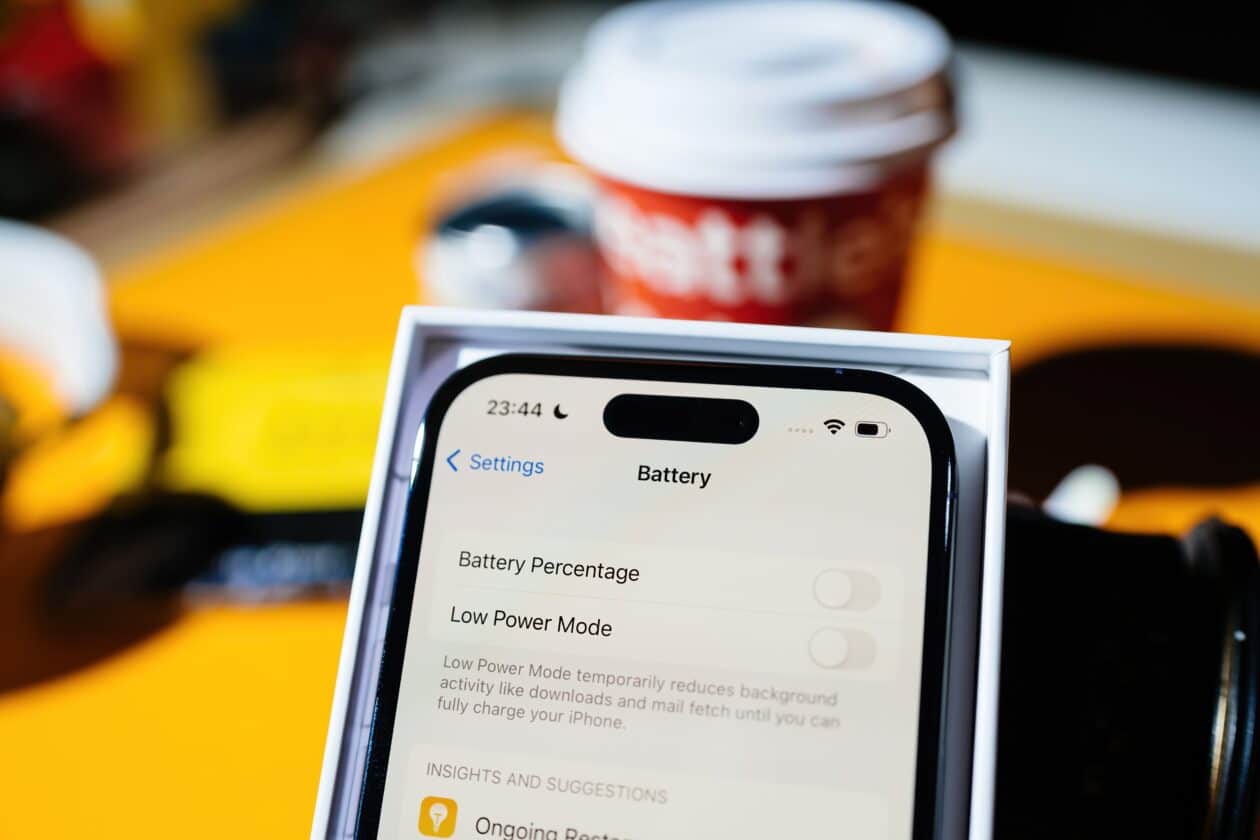 Como desativar o Modo Pouca Energia ao conectar o iPhone/iPad na energia