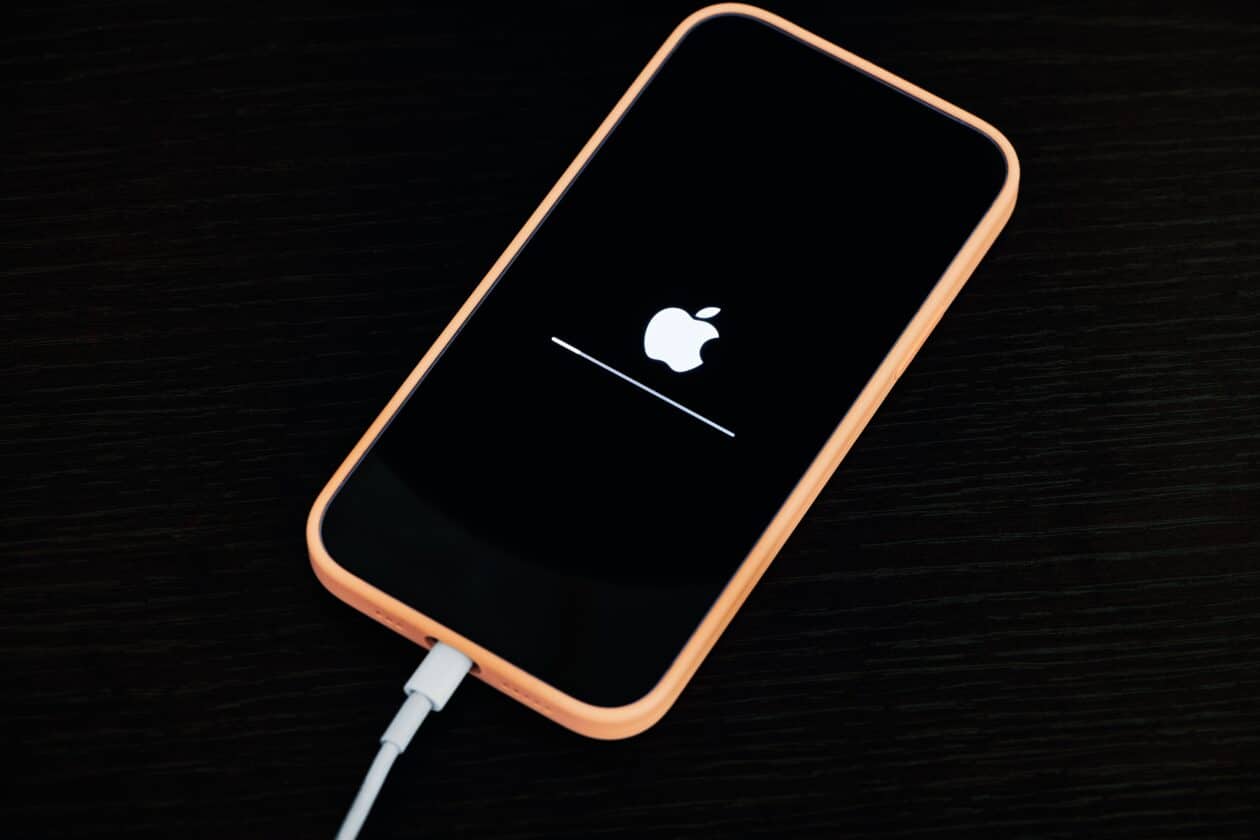 iPhone instalando atualização de software