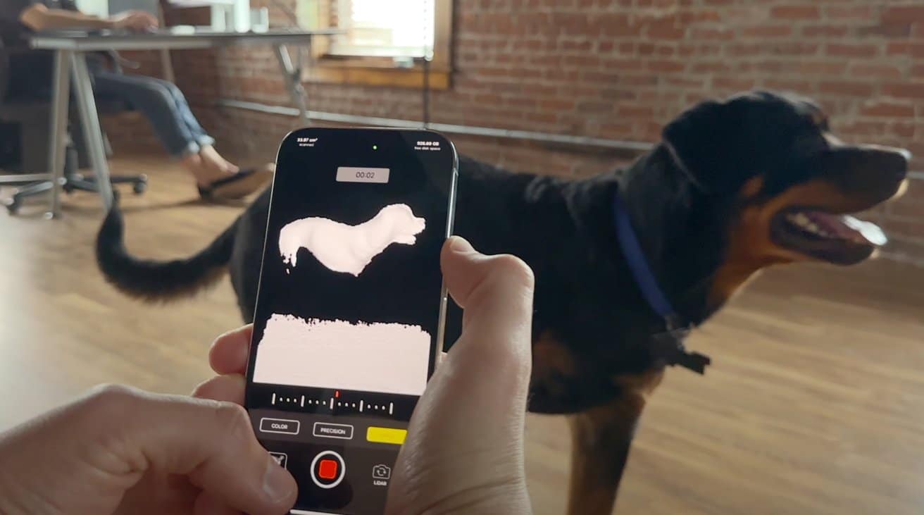 Der Werbespot für das iPhone 14 Pro zeigt eine Prothese für Hunde, die mithilfe eines LiDAR-Sensors hergestellt wurde