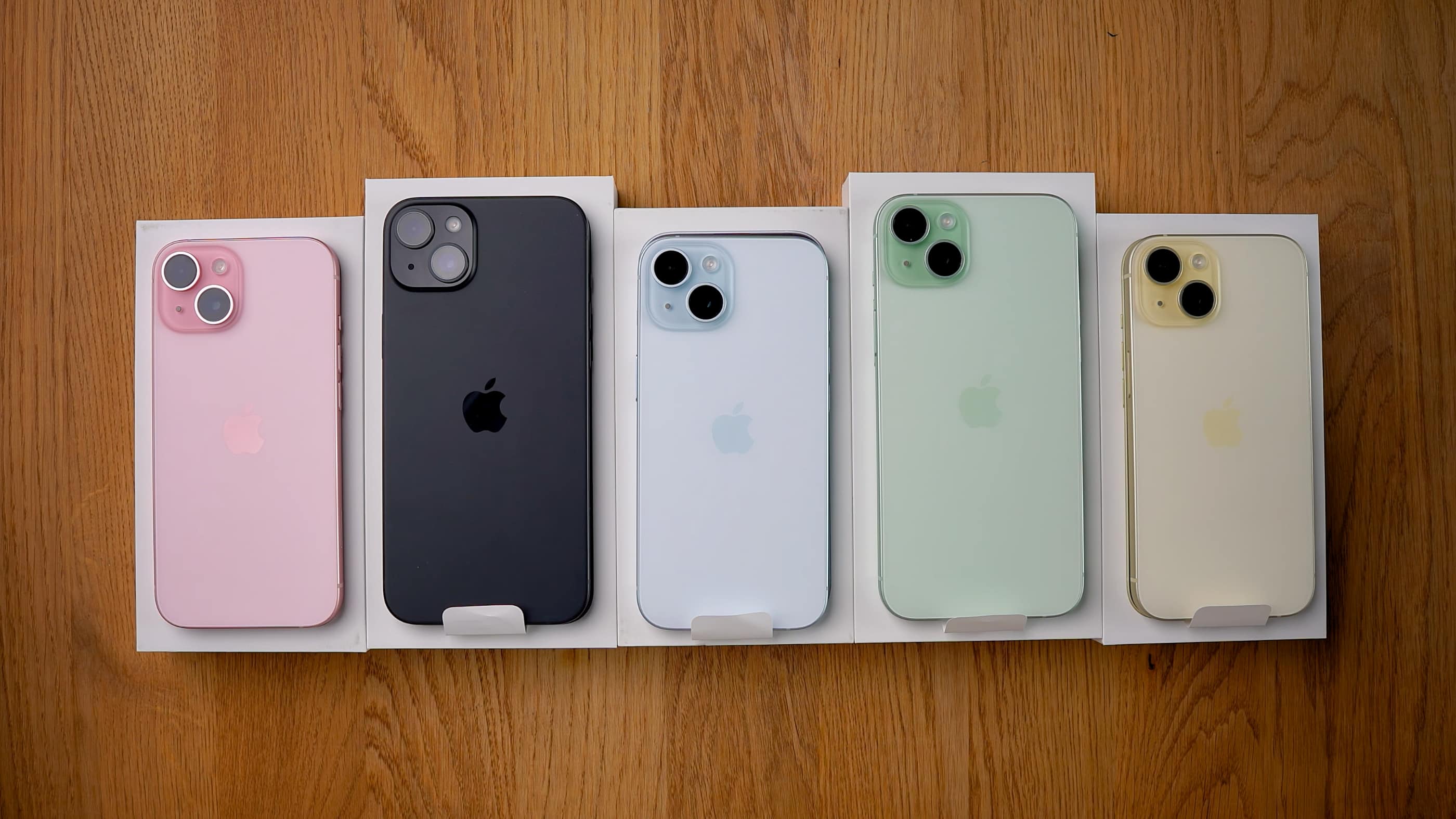 Vídeo: unboxing de todas as cores dos iPhones 15 e 15 Plus! - MacMagazine