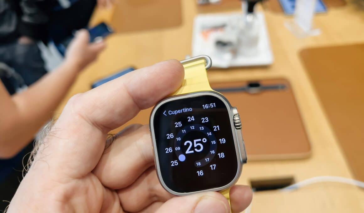 Apple Watch rodando o app Tempo