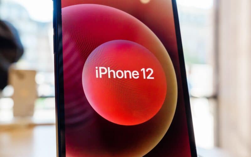 iPhone 12