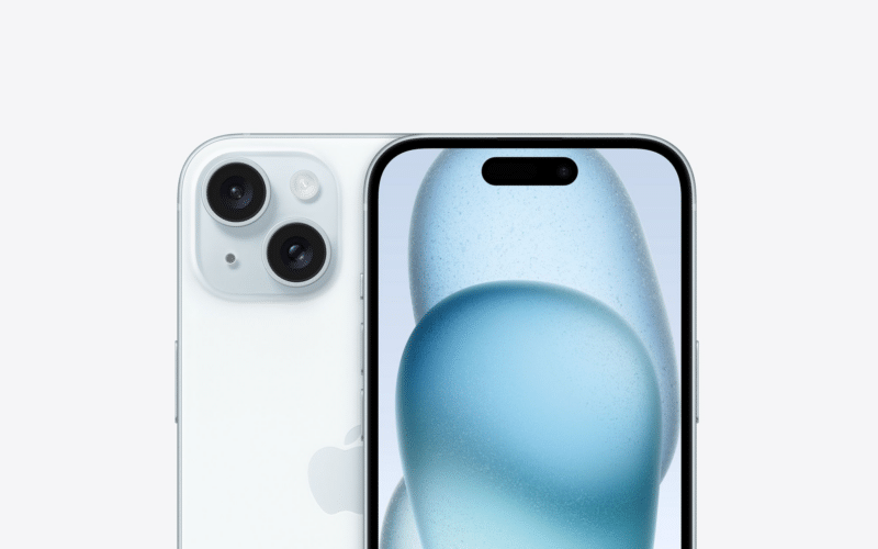 Câmera frontal do iPhone 15 azul