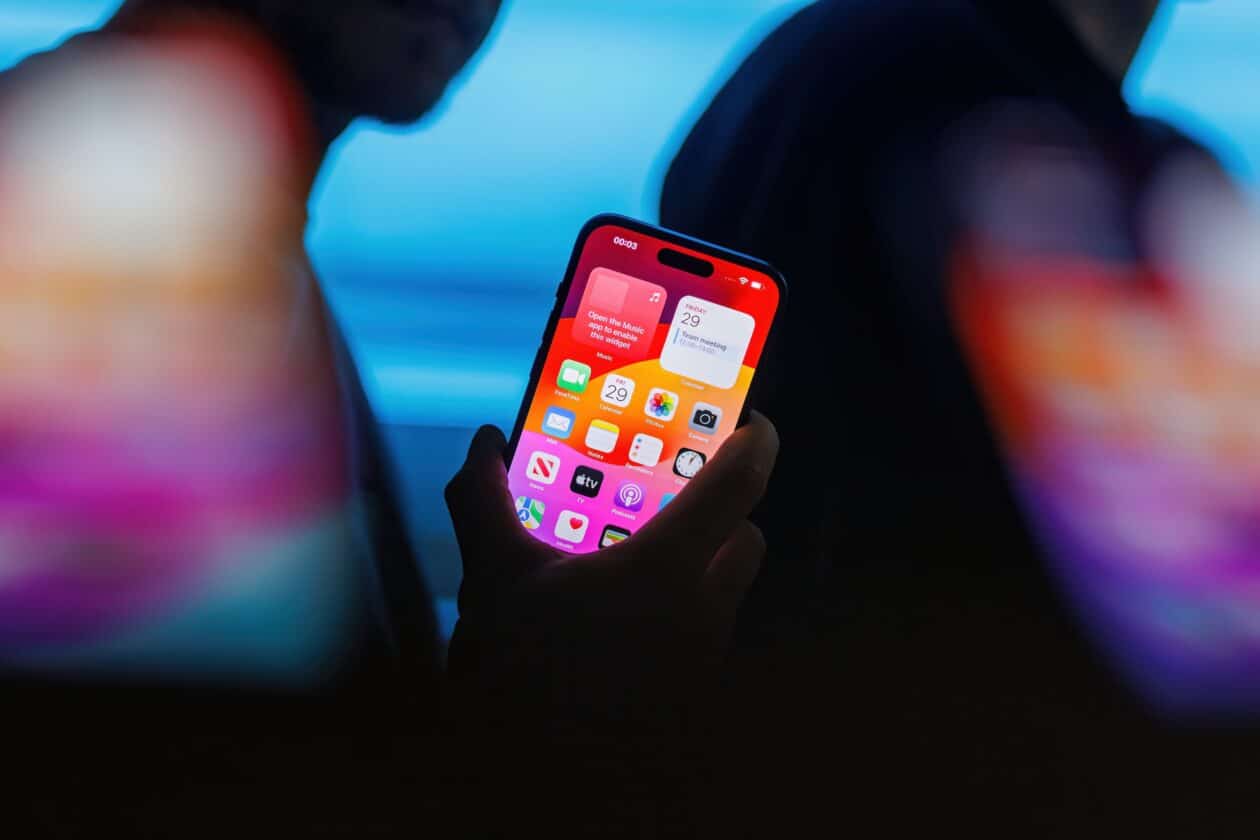 Pesquisadores revelam comércio por trás do roubo de iPhones