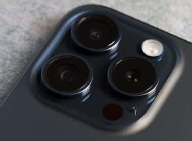 Câmeras traseira do iPhone 15 Pro