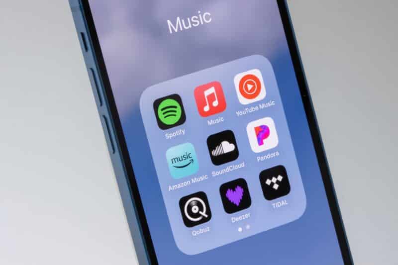 Apple Music e outros apps de streaming de música (Spotify, YouTube Music, Amazon Music, SoundCloud, Pandora, Deezer, TIDAL…)