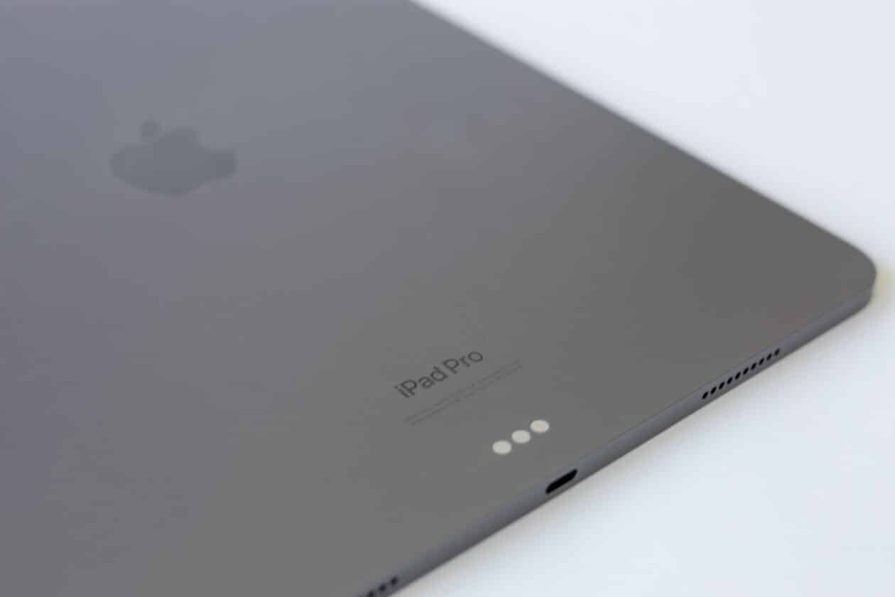 Possible technical drawings corroborate new thinner iPads Pro