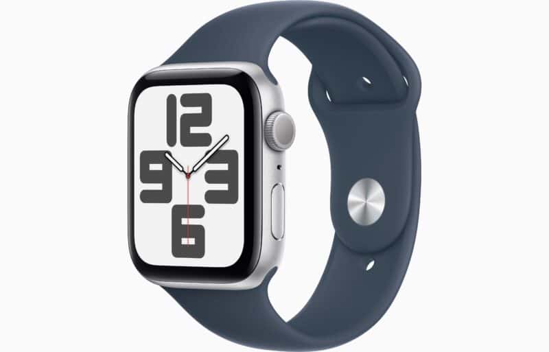 Apple Watch SE de 44mm com caixa prateada de alumínio e pulseira esportiva azul-tempestade