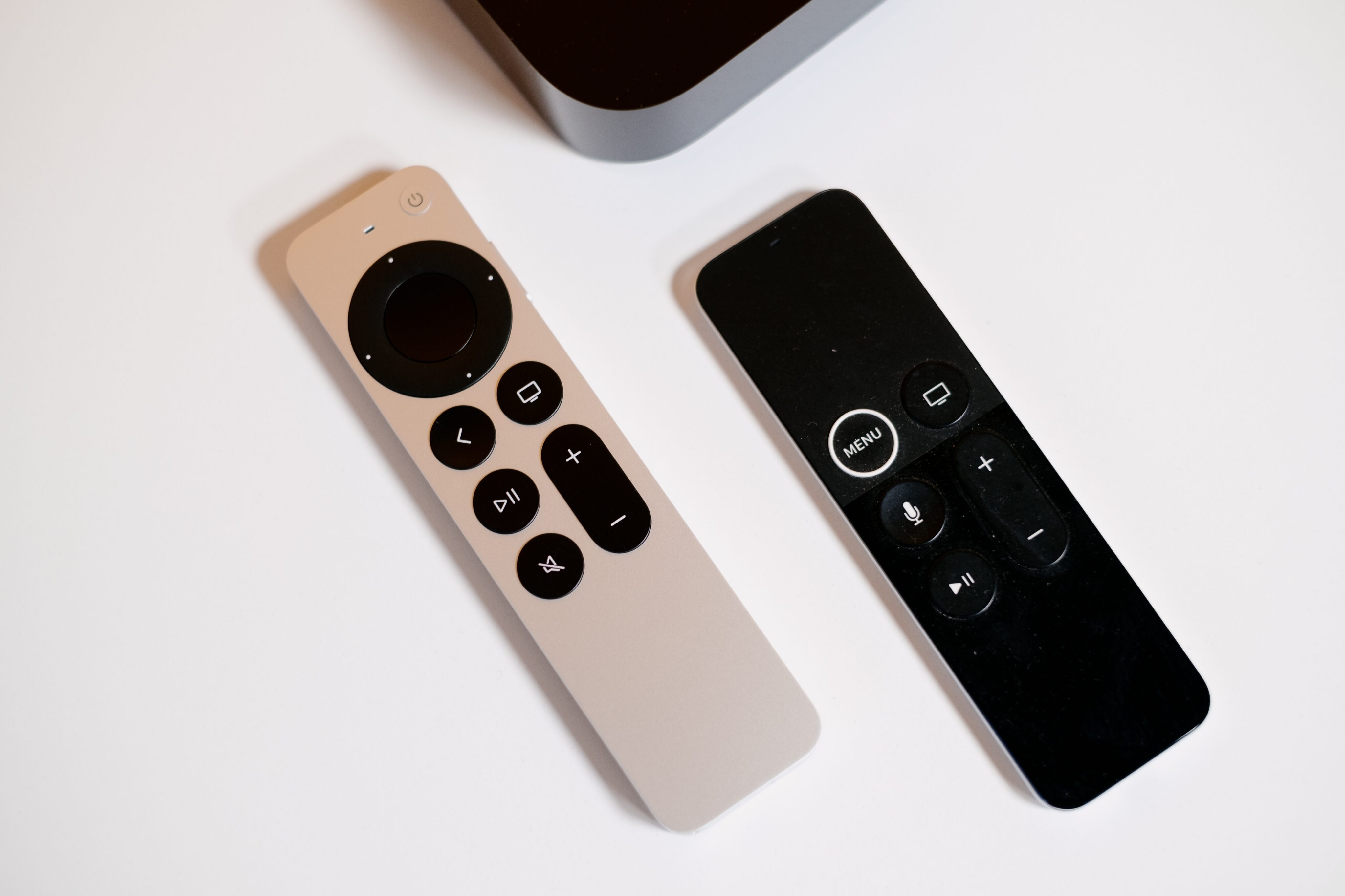 Siri Remotes de 1ª e 2ª gerações