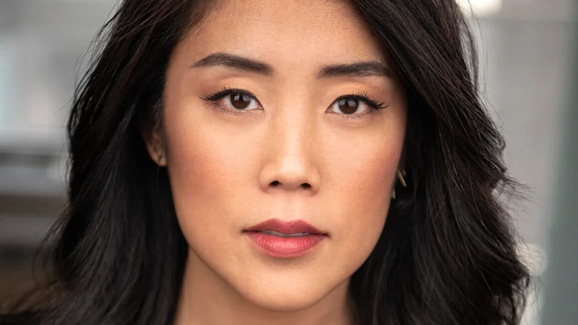 Eunice Bae entra para "Your Friends and Neighbors", série do Apple TV+