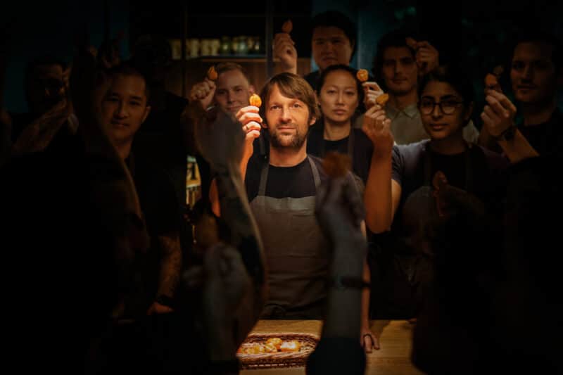 "Oníveros", docussérie do Apple TV+