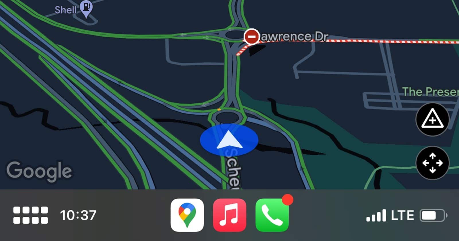 Relato de incidentes no Google Maps para CarPlay