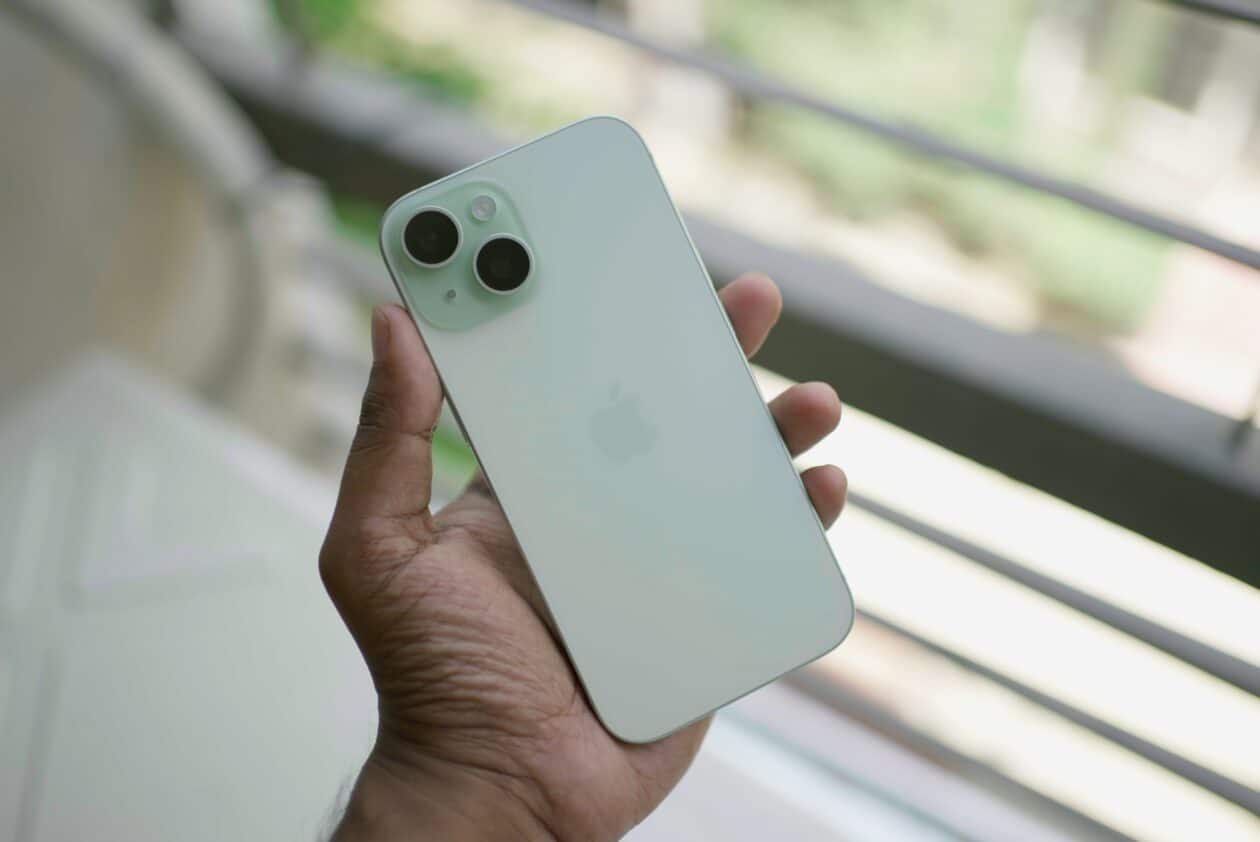 Oferta: iPhone 15 (256GB) por menos de R$4.900 à vista! - MacMagazine