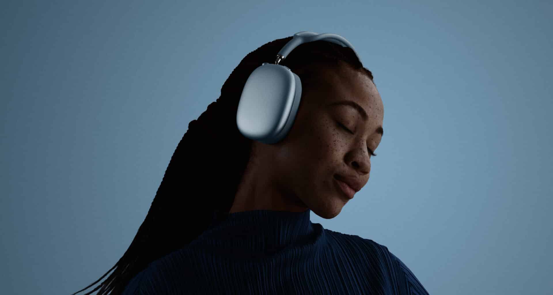 Quais são as mudanças entre os AirPods Max com Lightning e USB-C