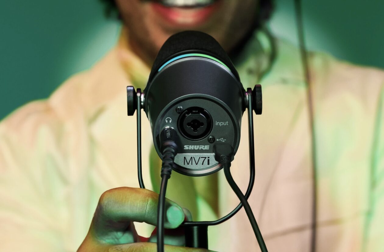 Shure MV7i