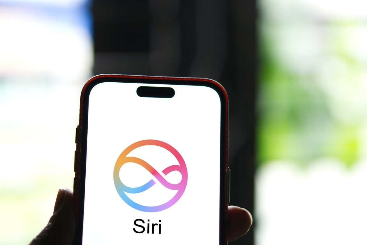 Logo da Siri no iPhone