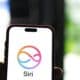 Logo da Siri no iPhone