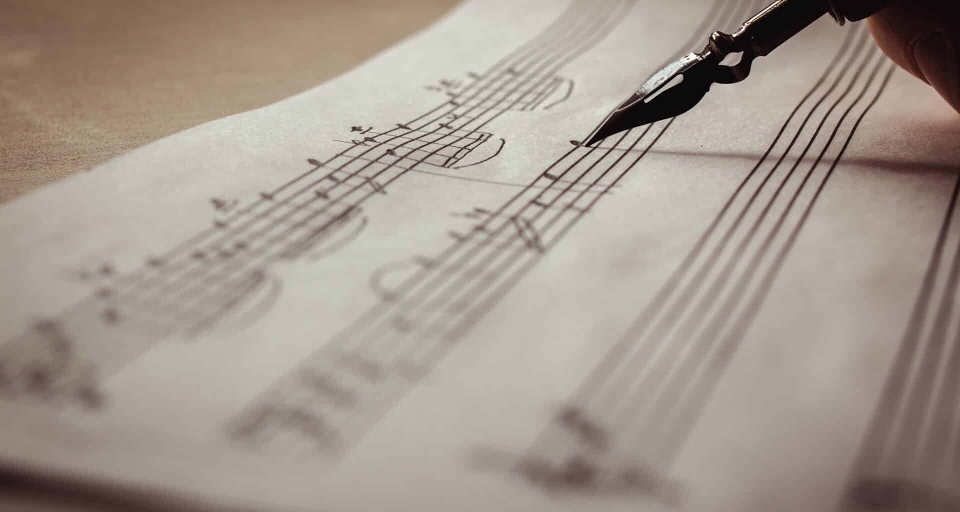 Notas musicais escritas à mão