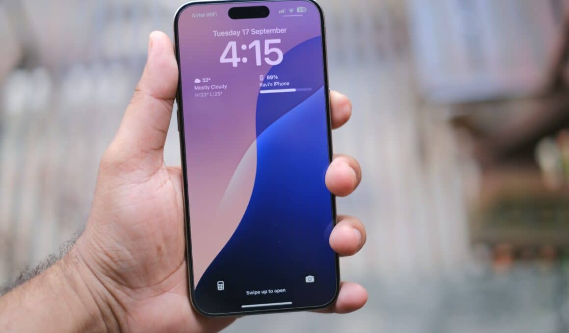 Tela Bloqueada de iPhone rodando o iOS 18