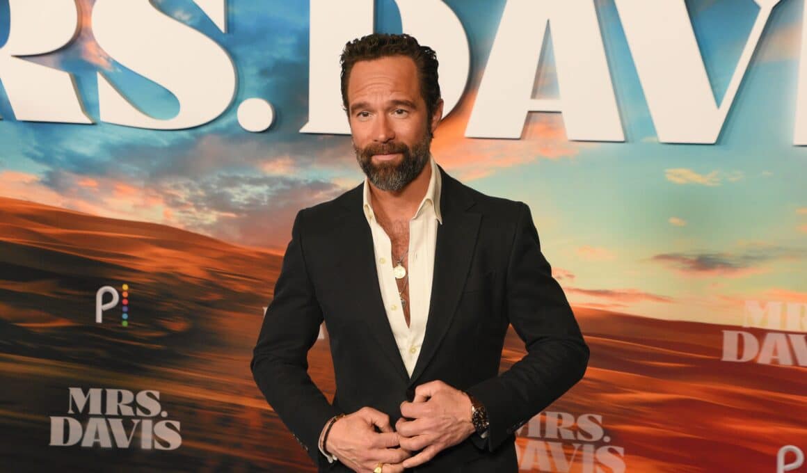 Chris Diamantopoulos