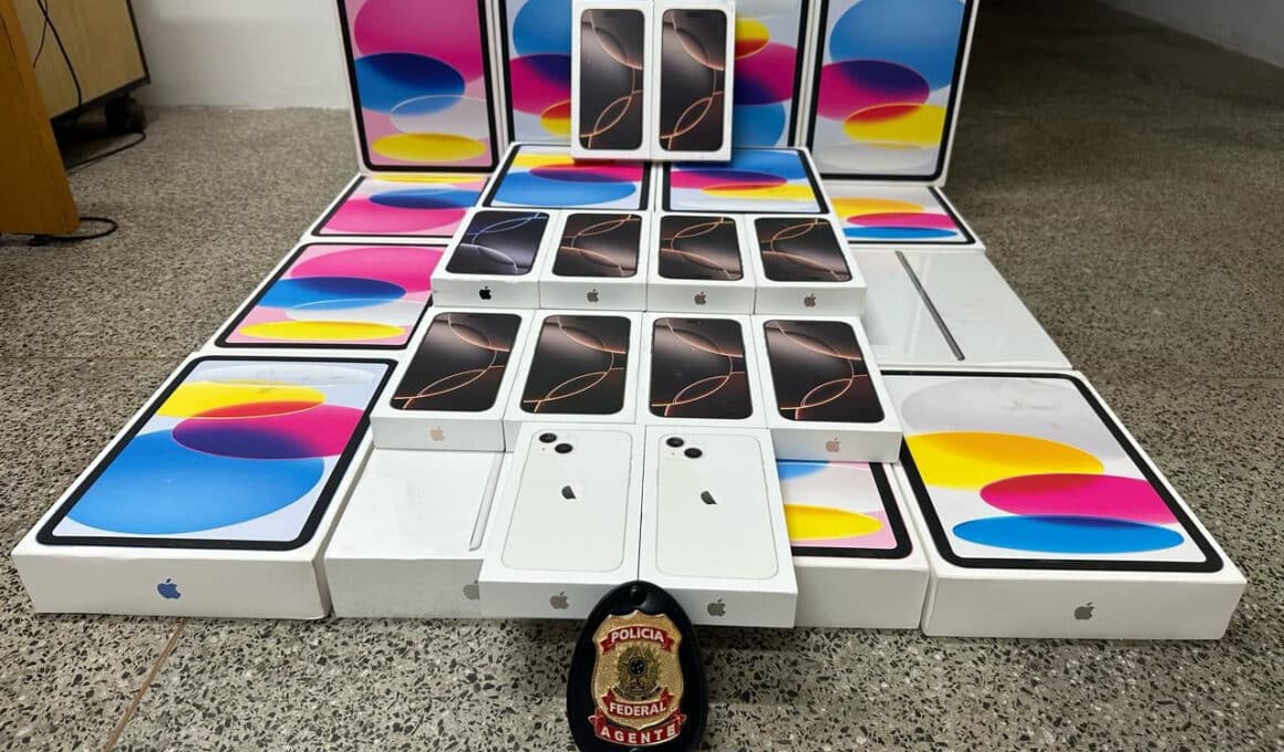 iPhones e iPads apreendidos pela Polícia Federal no Piauí