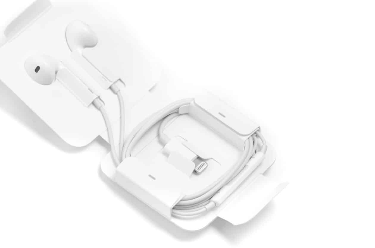 EarPods com conector Lightning